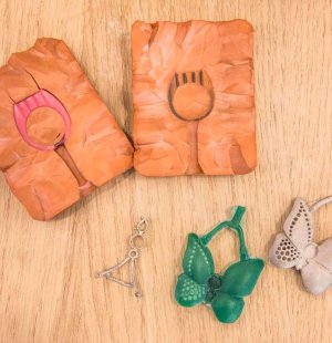 ワックスからストーンセッティングまで | L'ÉCOLE School of Jewelry Arts
